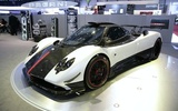 Pagani-zonda-f-cinque-at-geneva_1